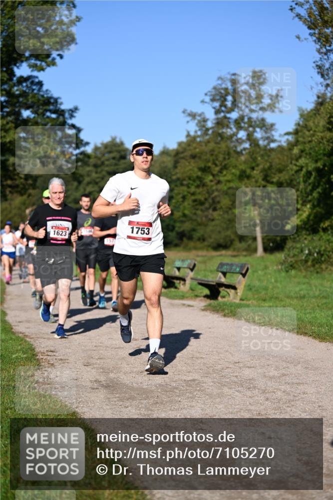 22.09.2024 - 32. Volkslauf durch das schöne Alstertal Dr. Thomas Lammeyer http://msf.ph/oto/7105270 22.09.2024 10:06:22 Laufen 1623, 157, 1753 meine-sportfotos.de