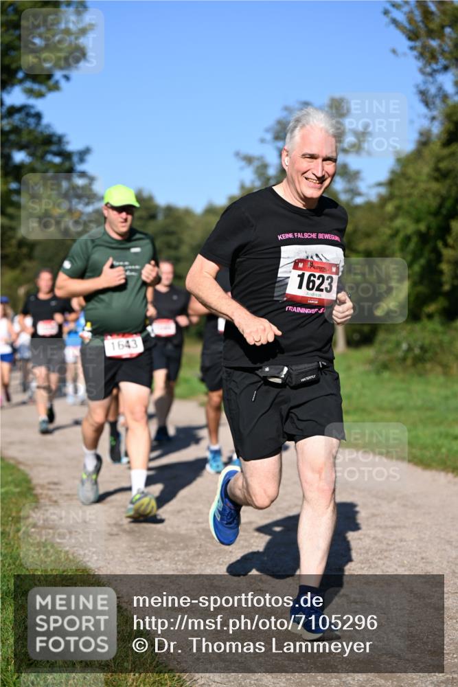 22.09.2024 - 32. Volkslauf durch das schöne Alstertal Dr. Thomas Lammeyer http://msf.ph/oto/7105296 22.09.2024 10:06:24 Laufen 1643, 1623 meine-sportfotos.de