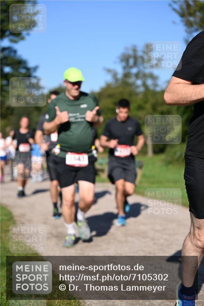 22.09.2024 - 32. Volkslauf durch das schöne Alstertal Dr. Thomas Lammeyer http://msf.ph/oto/7105302 22.09.2024 10:06:24 Laufen 643 meine-sportfotos.de