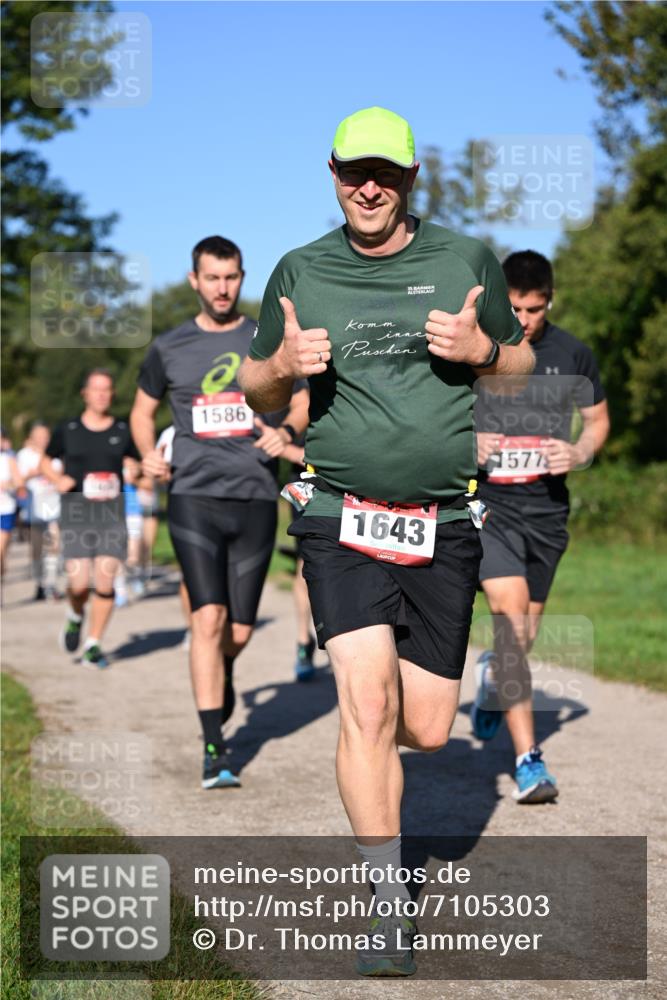 22.09.2024 - 32. Volkslauf durch das schöne Alstertal Dr. Thomas Lammeyer http://msf.ph/oto/7105303 22.09.2024 10:06:25 Laufen 1586, 35, 1643, 1577 meine-sportfotos.de