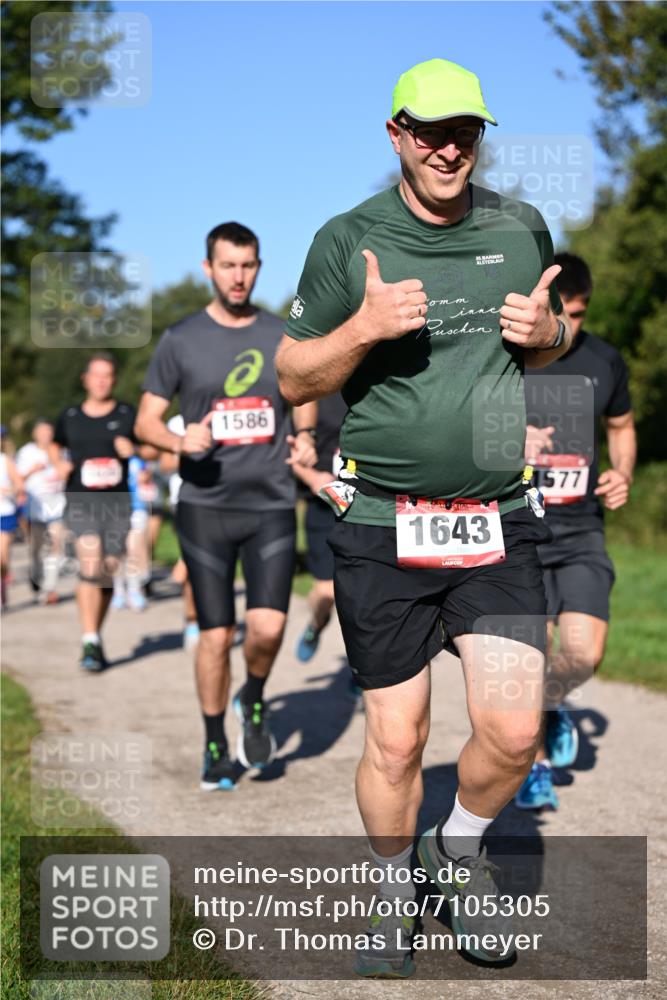 22.09.2024 - 32. Volkslauf durch das schöne Alstertal Dr. Thomas Lammeyer http://msf.ph/oto/7105305 22.09.2024 10:06:25 Laufen 35, 1586, 1643, 1577 meine-sportfotos.de