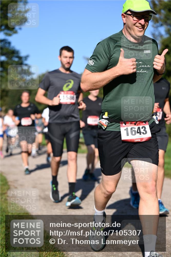 22.09.2024 - 32. Volkslauf durch das schöne Alstertal Dr. Thomas Lammeyer http://msf.ph/oto/7105307 22.09.2024 10:06:25 Laufen 1586, 35, 1643 meine-sportfotos.de