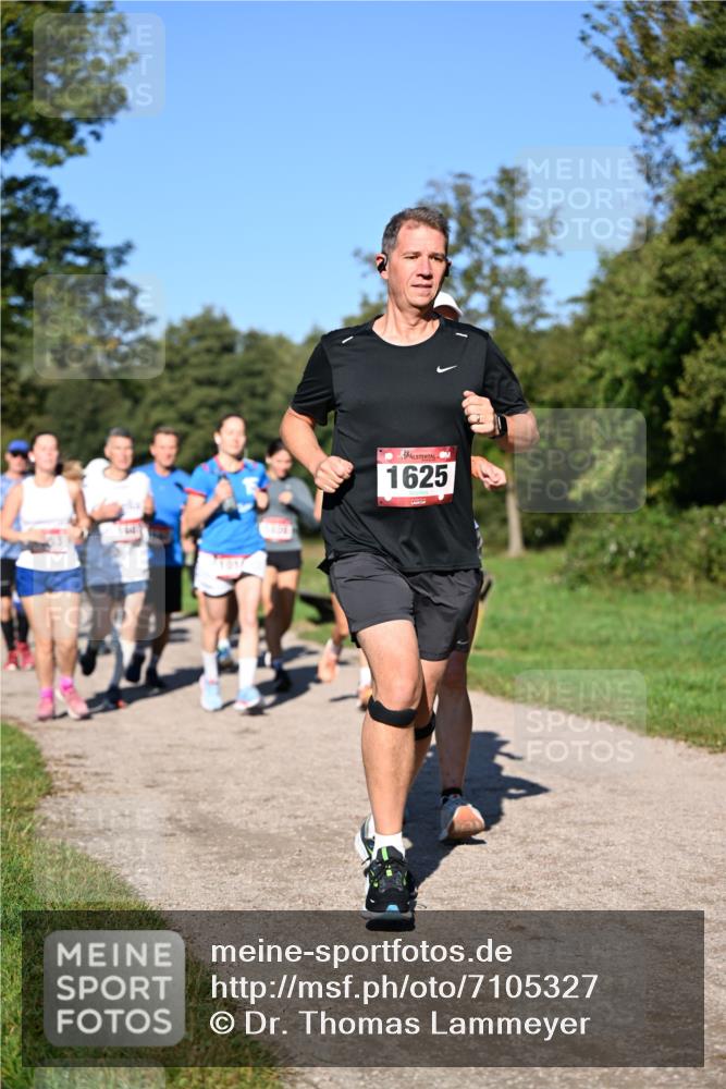 22.09.2024 - 32. Volkslauf durch das schöne Alstertal Dr. Thomas Lammeyer http://msf.ph/oto/7105327 22.09.2024 10:06:27 Laufen 1625 meine-sportfotos.de