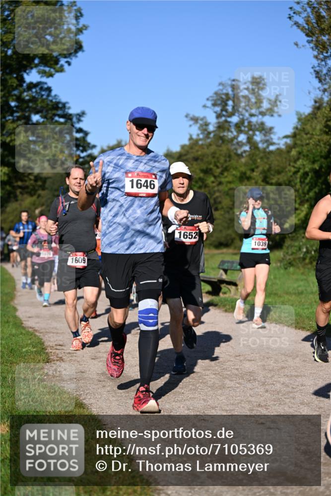 22.09.2024 - 32. Volkslauf durch das schöne Alstertal Dr. Thomas Lammeyer http://msf.ph/oto/7105369 22.09.2024 10:06:31 Laufen 71070, 1609, 1646, 1652, 1039 meine-sportfotos.de