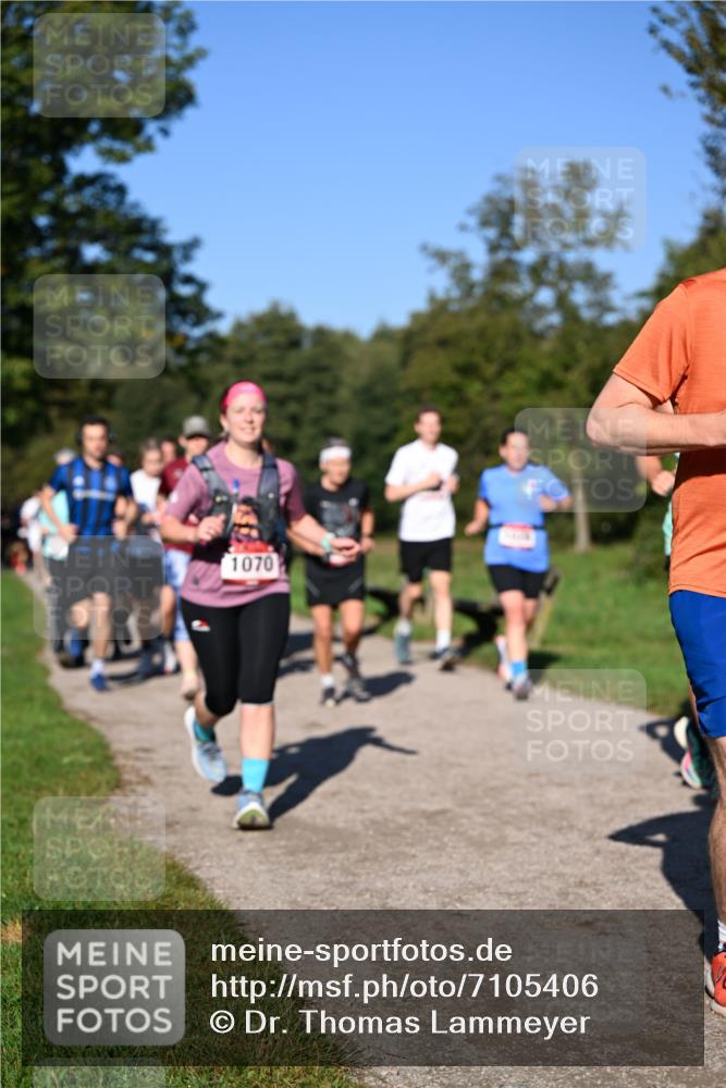 22.09.2024 - 32. Volkslauf durch das schöne Alstertal Dr. Thomas Lammeyer http://msf.ph/oto/7105406 22.09.2024 10:06:34 Laufen 1070 meine-sportfotos.de