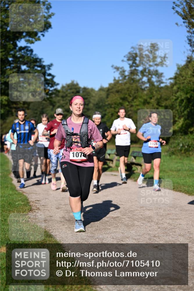 22.09.2024 - 32. Volkslauf durch das schöne Alstertal Dr. Thomas Lammeyer http://msf.ph/oto/7105410 22.09.2024 10:06:35 Laufen 1070, 1028 meine-sportfotos.de