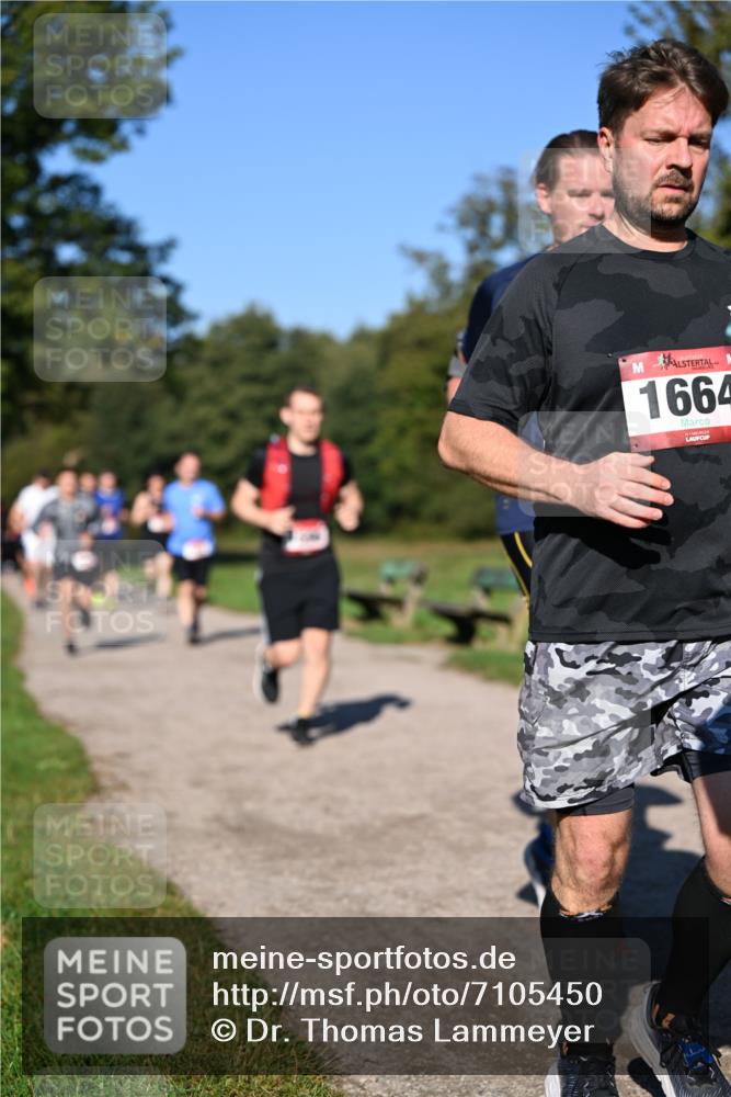 22.09.2024 - 32. Volkslauf durch das schöne Alstertal Dr. Thomas Lammeyer http://msf.ph/oto/7105450 22.09.2024 10:06:40 Laufen 1664 meine-sportfotos.de