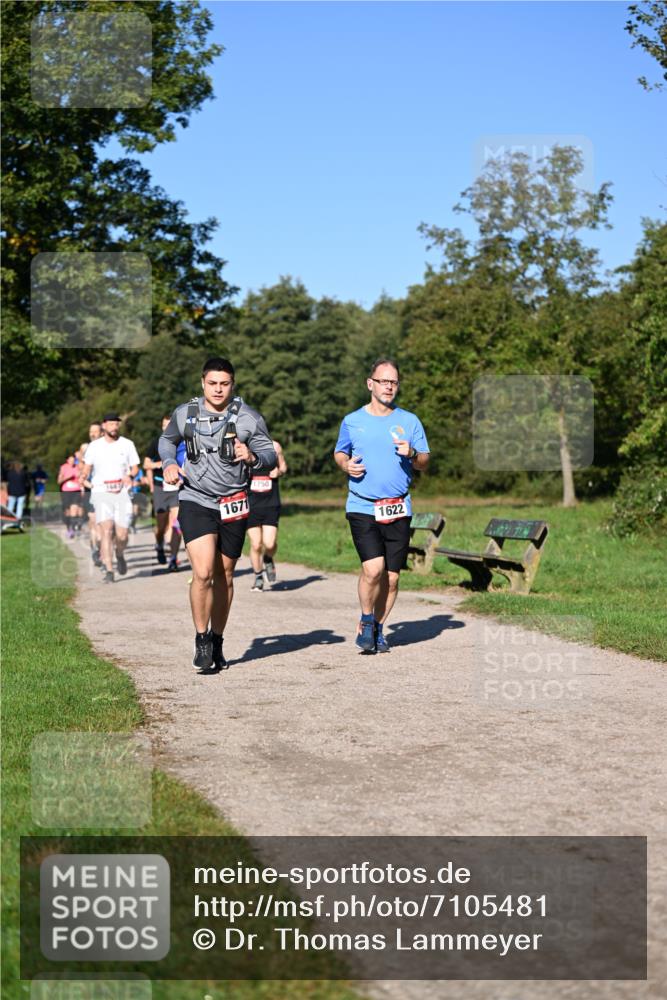 22.09.2024 - 32. Volkslauf durch das schöne Alstertal Dr. Thomas Lammeyer http://msf.ph/oto/7105481 22.09.2024 10:06:42 Laufen 1671, 1750, 1622 meine-sportfotos.de