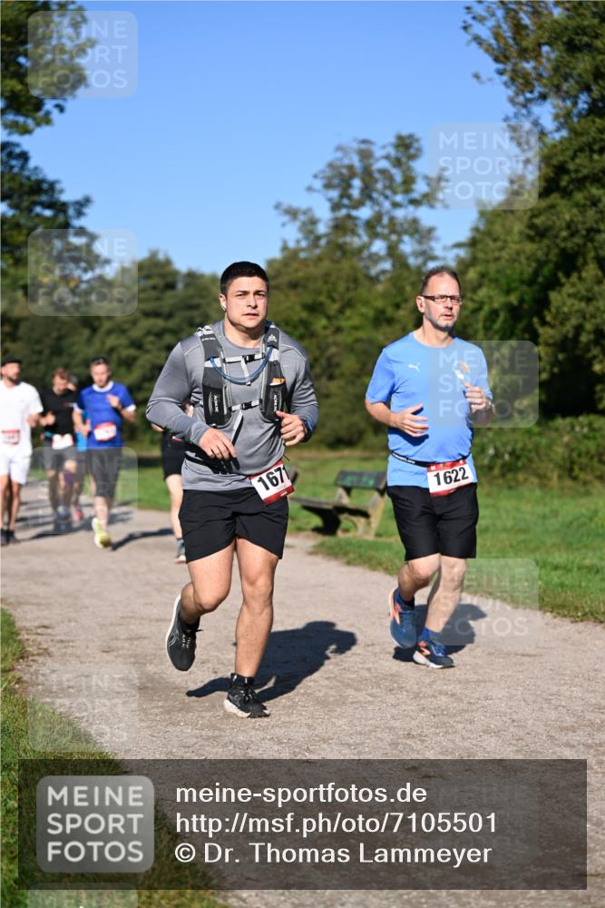 22.09.2024 - 32. Volkslauf durch das schöne Alstertal Dr. Thomas Lammeyer http://msf.ph/oto/7105501 22.09.2024 10:06:43 Laufen 1671, 1622 meine-sportfotos.de