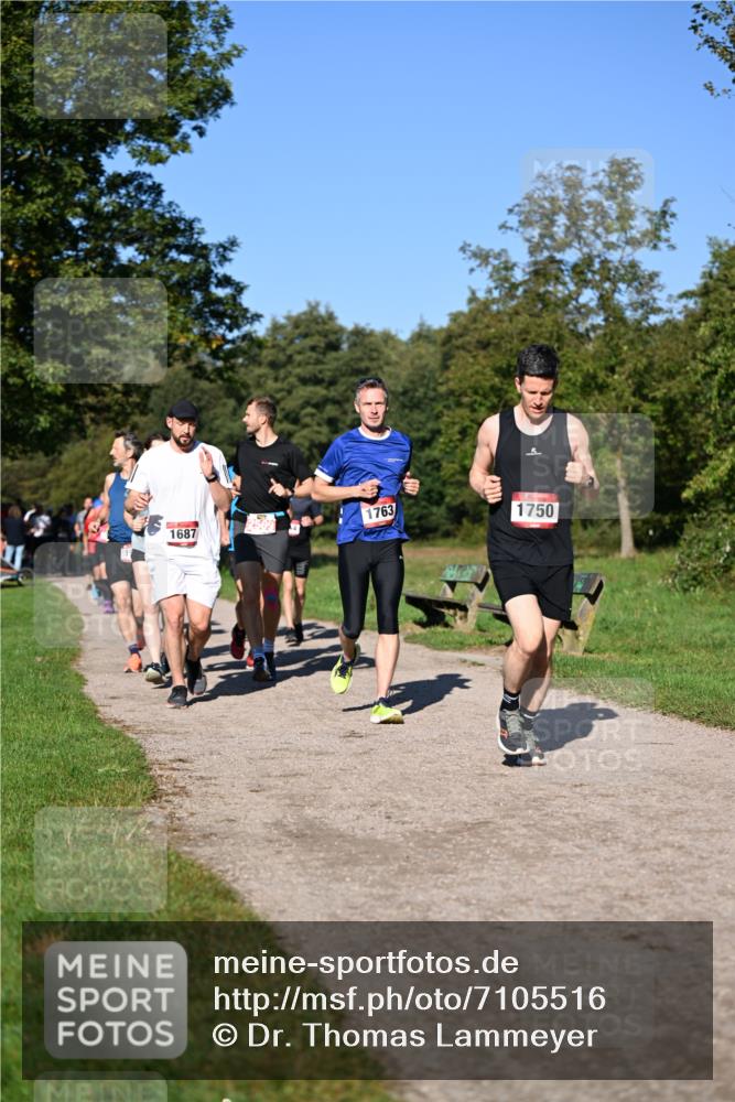 22.09.2024 - 32. Volkslauf durch das schöne Alstertal Dr. Thomas Lammeyer http://msf.ph/oto/7105516 22.09.2024 10:06:45 Laufen 1687, 1763, 1750 meine-sportfotos.de