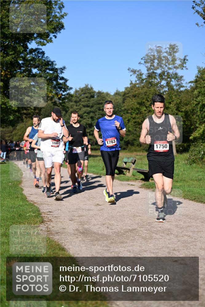22.09.2024 - 32. Volkslauf durch das schöne Alstertal Dr. Thomas Lammeyer http://msf.ph/oto/7105520 22.09.2024 10:06:46 Laufen 1687, 1763, 1750 meine-sportfotos.de