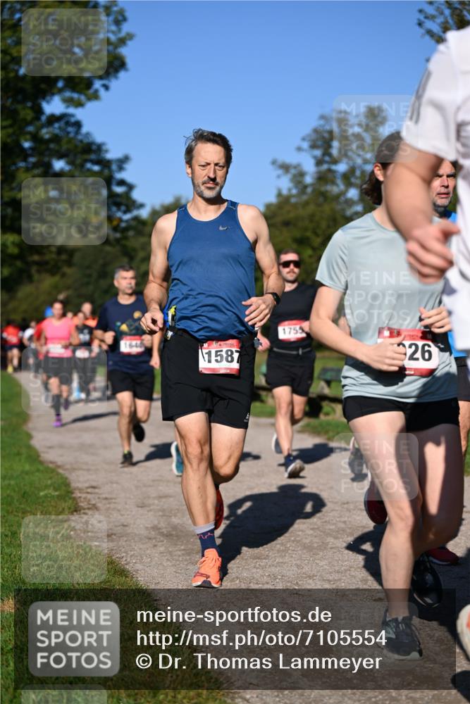 22.09.2024 - 32. Volkslauf durch das schöne Alstertal Dr. Thomas Lammeyer http://msf.ph/oto/7105554 22.09.2024 10:06:49 Laufen 1587, 1755, 26 meine-sportfotos.de