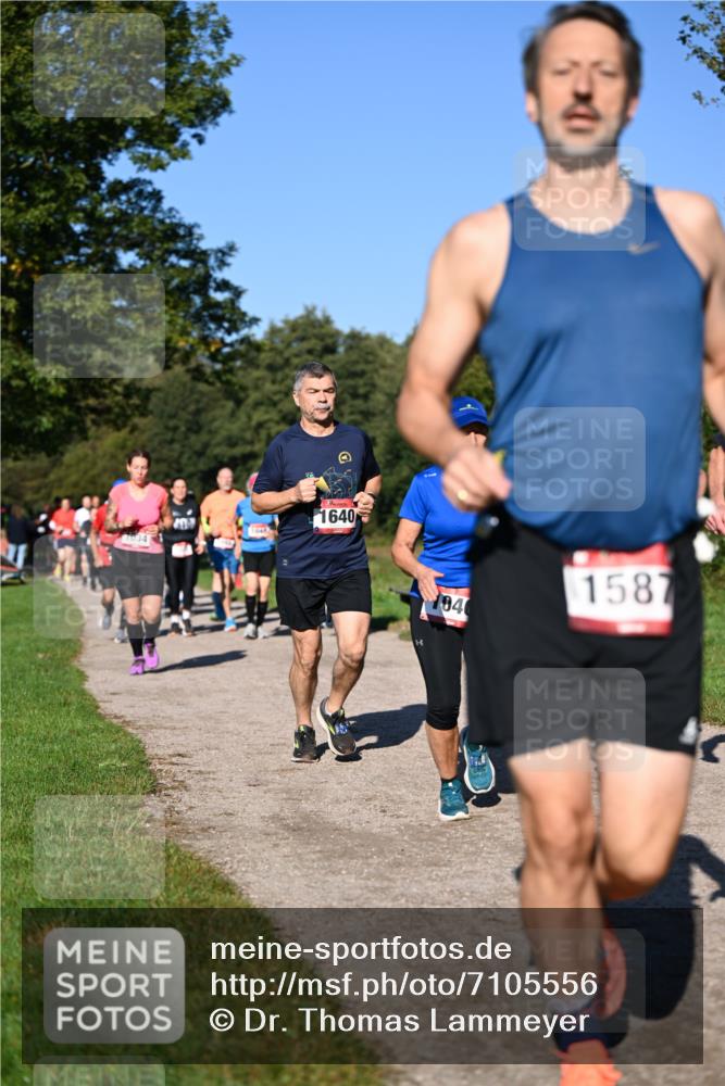 22.09.2024 - 32. Volkslauf durch das schöne Alstertal Dr. Thomas Lammeyer http://msf.ph/oto/7105556 22.09.2024 10:06:50 Laufen 1640, 1587, 1040 meine-sportfotos.de