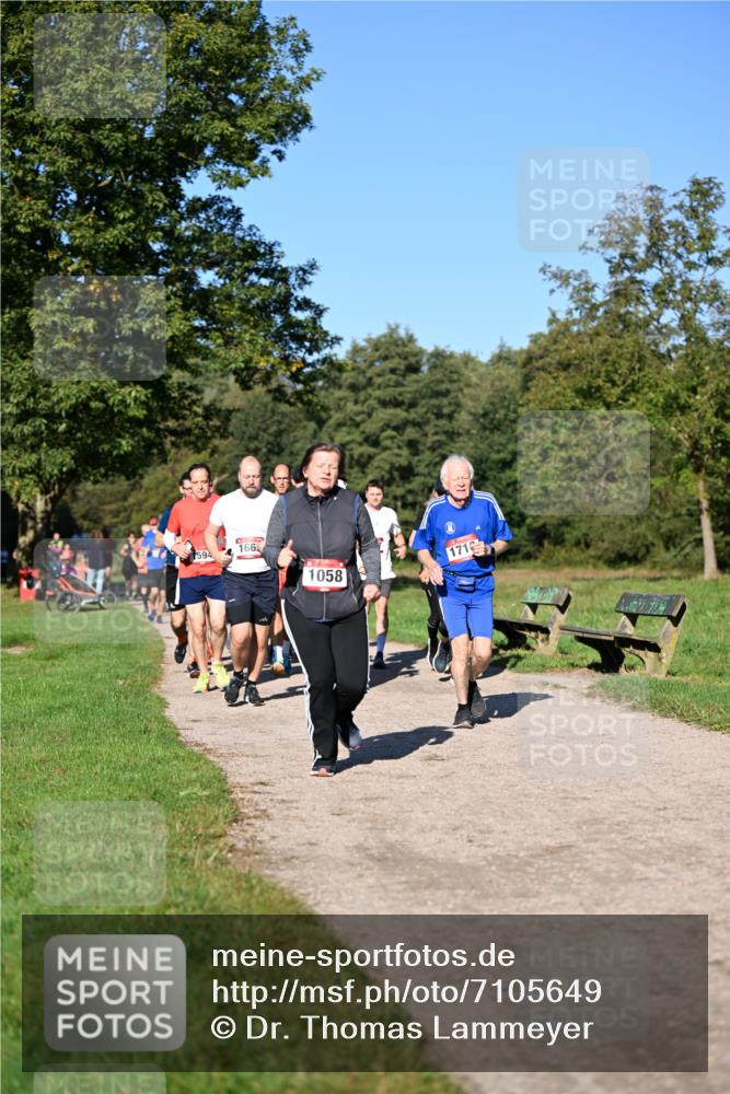 22.09.2024 - 32. Volkslauf durch das schöne Alstertal Dr. Thomas Lammeyer http://msf.ph/oto/7105649 22.09.2024 10:07:01 Laufen 1594, 166, 171, 1058 meine-sportfotos.de