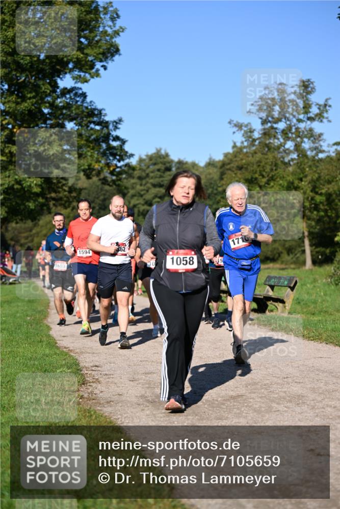 22.09.2024 - 32. Volkslauf durch das schöne Alstertal Dr. Thomas Lammeyer http://msf.ph/oto/7105659 22.09.2024 10:07:02 Laufen 1653, 1594, 62, 171, 10, 1058 meine-sportfotos.de