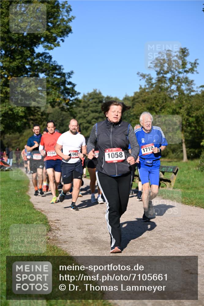 22.09.2024 - 32. Volkslauf durch das schöne Alstertal Dr. Thomas Lammeyer http://msf.ph/oto/7105661 22.09.2024 10:07:02 Laufen 1653, 1594, 662, 03, 1058, 1710 meine-sportfotos.de
