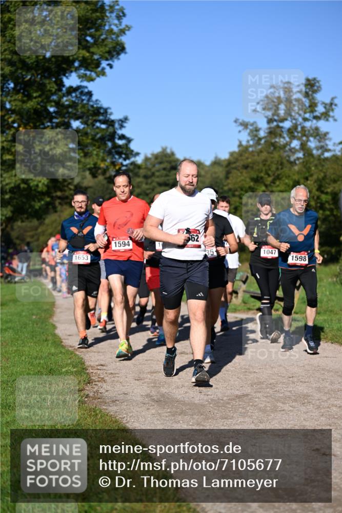 22.09.2024 - 32. Volkslauf durch das schöne Alstertal Dr. Thomas Lammeyer http://msf.ph/oto/7105677 22.09.2024 10:07:03 Laufen 1653, 362, 1594, 1047, 1598 meine-sportfotos.de