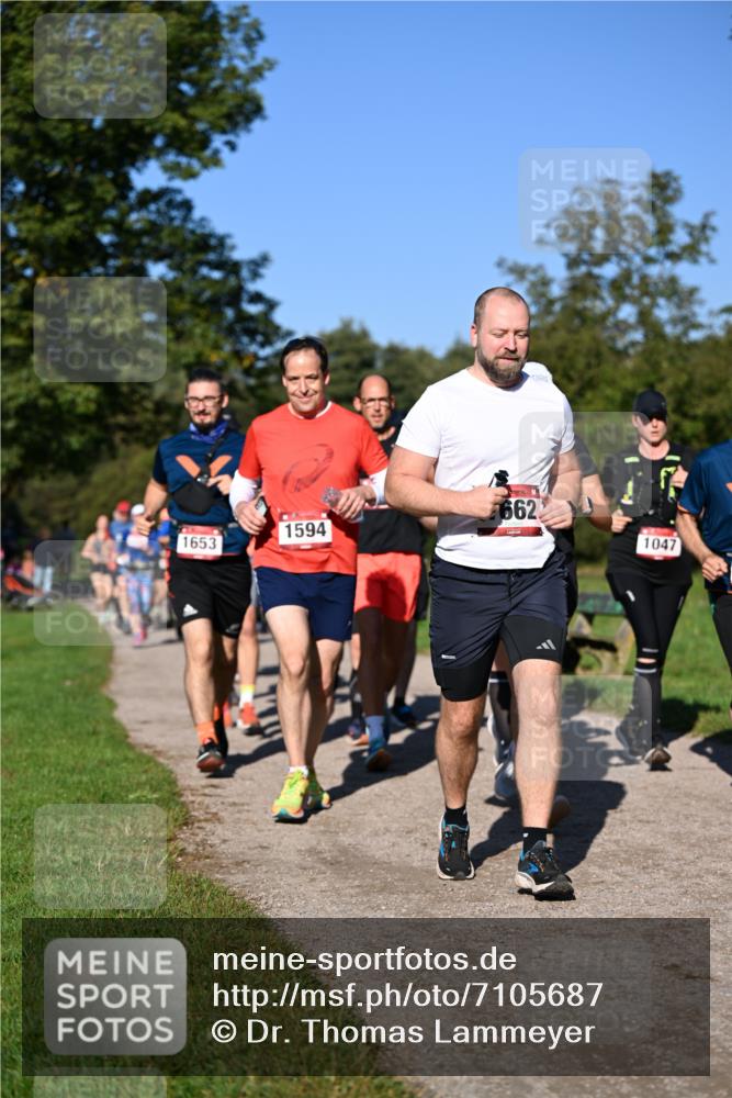 22.09.2024 - 32. Volkslauf durch das schöne Alstertal Dr. Thomas Lammeyer http://msf.ph/oto/7105687 22.09.2024 10:07:04 Laufen 1653, 662, 1594, 1047 meine-sportfotos.de