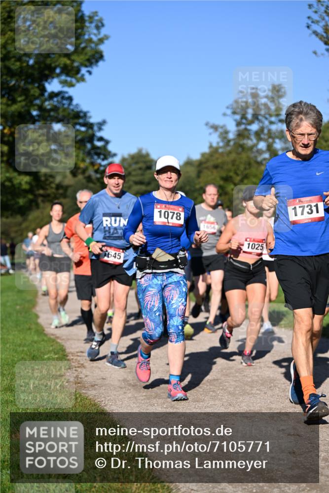 22.09.2024 - 32. Volkslauf durch das schöne Alstertal Dr. Thomas Lammeyer http://msf.ph/oto/7105771 22.09.2024 10:07:12 Laufen 1078, 645, 1656, 1025, 1731 meine-sportfotos.de