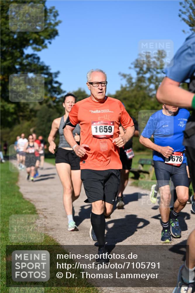 22.09.2024 - 32. Volkslauf durch das schöne Alstertal Dr. Thomas Lammeyer http://msf.ph/oto/7105791 22.09.2024 10:07:14 Laufen 30, 1659, 678 meine-sportfotos.de