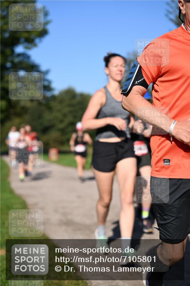 22.09.2024 - 32. Volkslauf durch das schöne Alstertal Dr. Thomas Lammeyer http://msf.ph/oto/7105801 22.09.2024 10:07:15 Laufen  meine-sportfotos.de