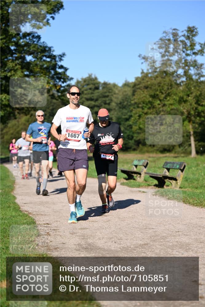 22.09.2024 - 32. Volkslauf durch das schöne Alstertal Dr. Thomas Lammeyer http://msf.ph/oto/7105851 22.09.2024 10:07:21 Laufen 2011, 1667, 1077 meine-sportfotos.de
