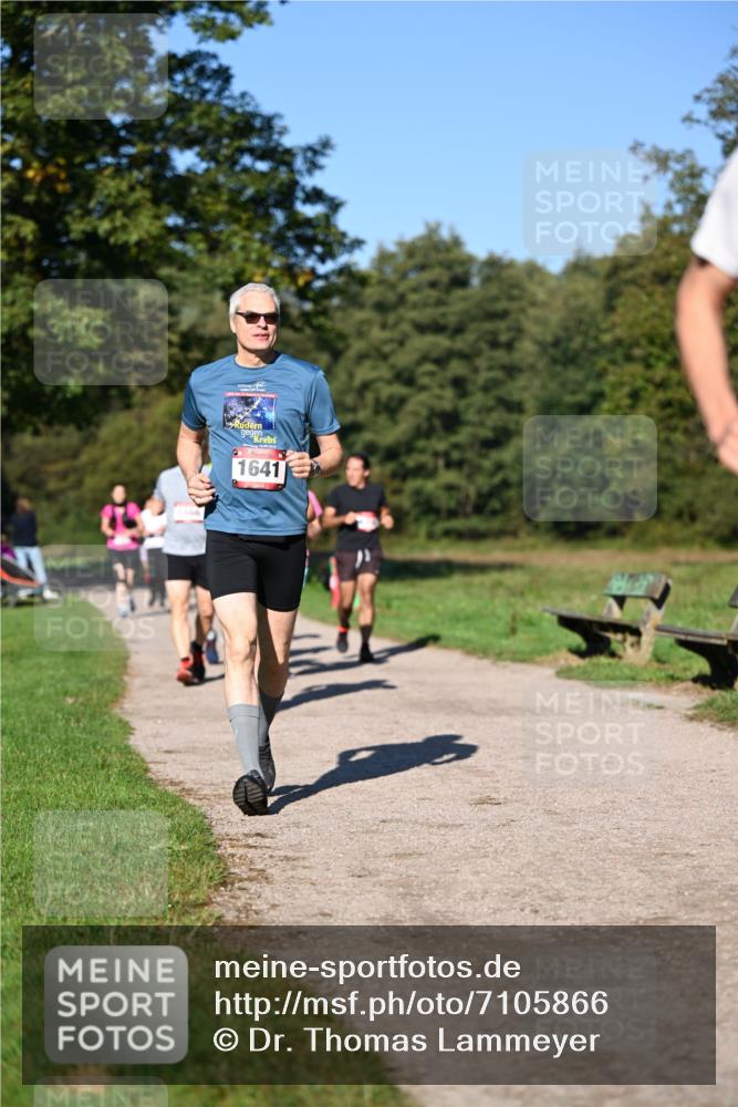 22.09.2024 - 32. Volkslauf durch das schöne Alstertal Dr. Thomas Lammeyer http://msf.ph/oto/7105866 22.09.2024 10:07:23 Laufen 1641 meine-sportfotos.de