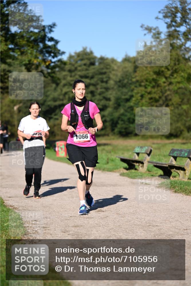 22.09.2024 - 32. Volkslauf durch das schöne Alstertal Dr. Thomas Lammeyer http://msf.ph/oto/7105956 22.09.2024 10:07:34 Laufen 1076, 1066, 4 meine-sportfotos.de