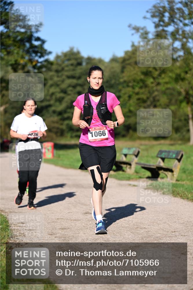22.09.2024 - 32. Volkslauf durch das schöne Alstertal Dr. Thomas Lammeyer http://msf.ph/oto/7105966 22.09.2024 10:07:35 Laufen 4076, 1066 meine-sportfotos.de