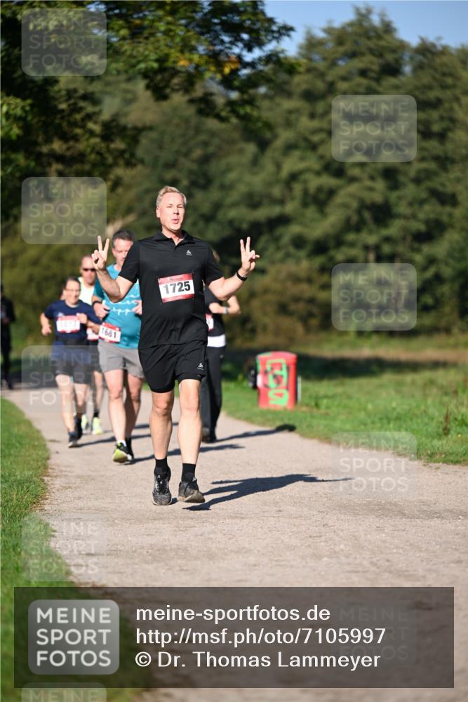22.09.2024 - 32. Volkslauf durch das schöne Alstertal Dr. Thomas Lammeyer http://msf.ph/oto/7105997 22.09.2024 10:07:44 Laufen 1681, 1725 meine-sportfotos.de