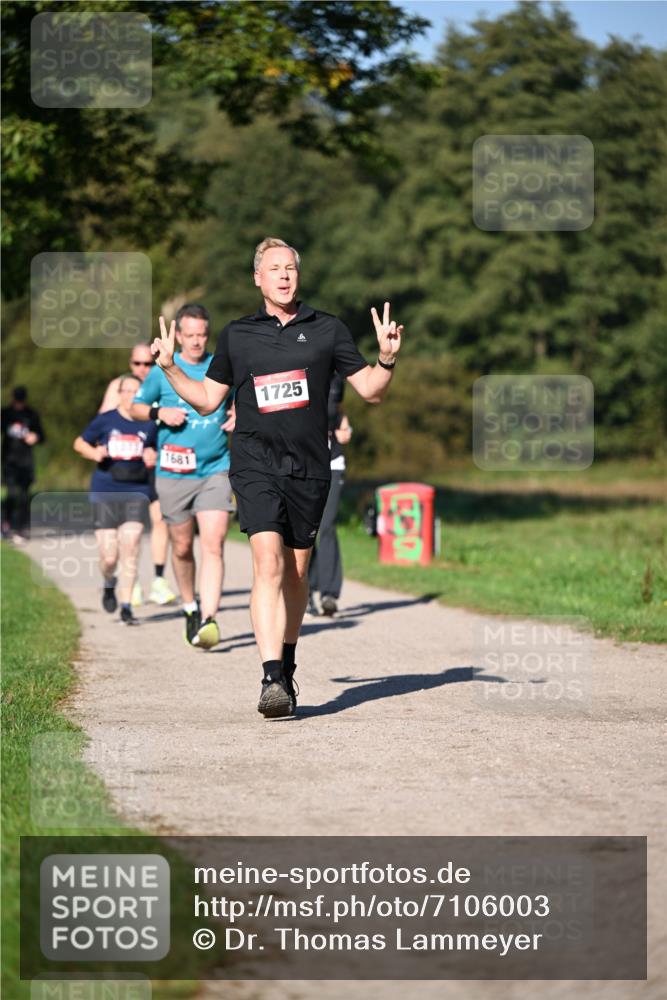 22.09.2024 - 32. Volkslauf durch das schöne Alstertal Dr. Thomas Lammeyer http://msf.ph/oto/7106003 22.09.2024 10:07:44 Laufen 1681, 1725 meine-sportfotos.de