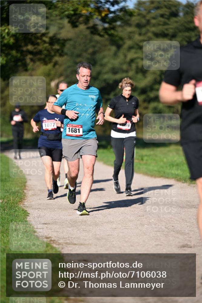 22.09.2024 - 32. Volkslauf durch das schöne Alstertal Dr. Thomas Lammeyer http://msf.ph/oto/7106038 22.09.2024 10:07:47 Laufen 1077, 1681, 39 meine-sportfotos.de