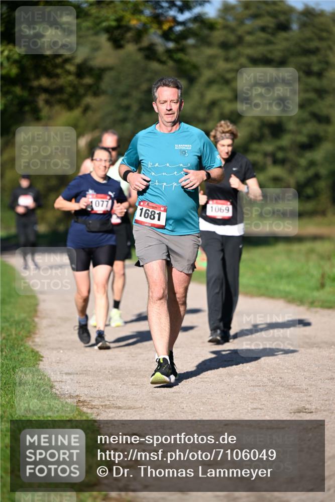 22.09.2024 - 32. Volkslauf durch das schöne Alstertal Dr. Thomas Lammeyer http://msf.ph/oto/7106049 22.09.2024 10:07:48 Laufen 32, 1069, 077, 1681 meine-sportfotos.de