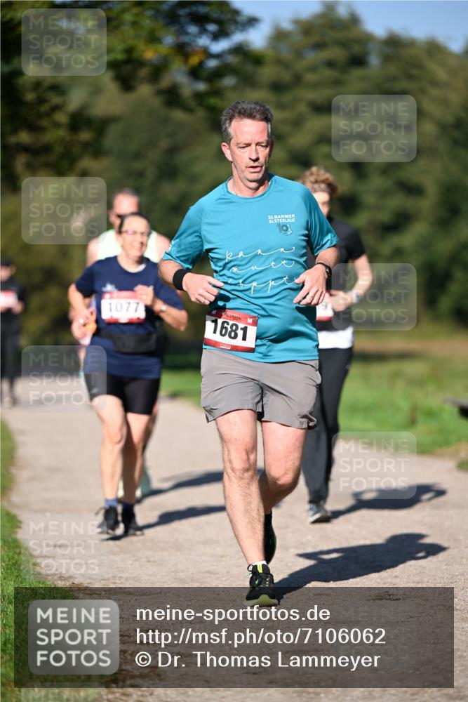 22.09.2024 - 32. Volkslauf durch das schöne Alstertal Dr. Thomas Lammeyer http://msf.ph/oto/7106062 22.09.2024 10:07:49 Laufen 1077, 1681, 32 meine-sportfotos.de