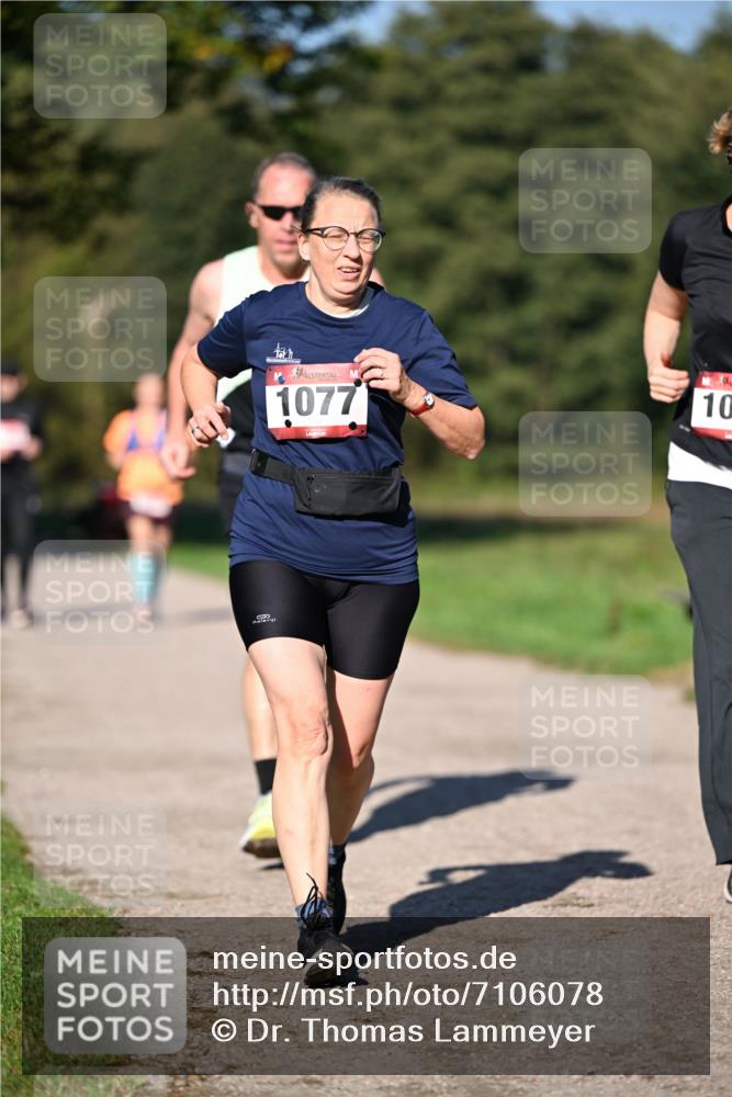 22.09.2024 - 32. Volkslauf durch das schöne Alstertal Dr. Thomas Lammeyer http://msf.ph/oto/7106078 22.09.2024 10:07:51 Laufen 1077, 10 meine-sportfotos.de