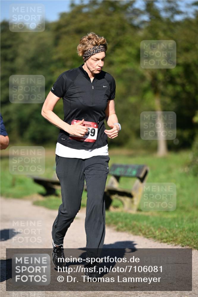 22.09.2024 - 32. Volkslauf durch das schöne Alstertal Dr. Thomas Lammeyer http://msf.ph/oto/7106081 22.09.2024 10:07:52 Laufen 9 meine-sportfotos.de