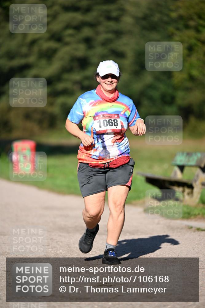 22.09.2024 - 32. Volkslauf durch das schöne Alstertal Dr. Thomas Lammeyer http://msf.ph/oto/7106168 22.09.2024 10:08:10 Laufen 1068 meine-sportfotos.de
