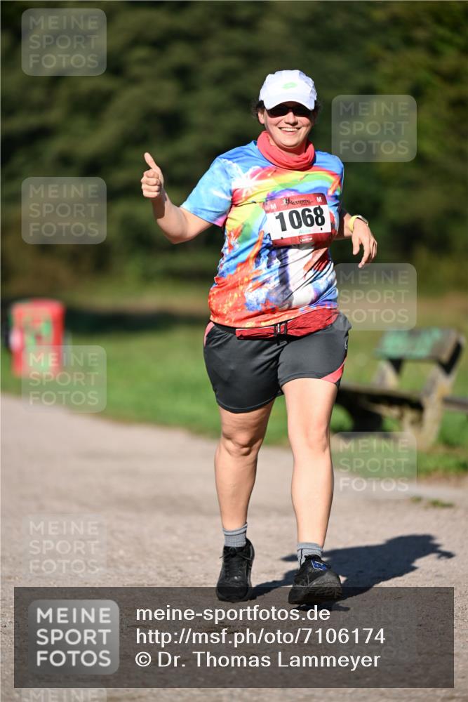 22.09.2024 - 32. Volkslauf durch das schöne Alstertal Dr. Thomas Lammeyer http://msf.ph/oto/7106174 22.09.2024 10:08:10 Laufen 1068 meine-sportfotos.de
