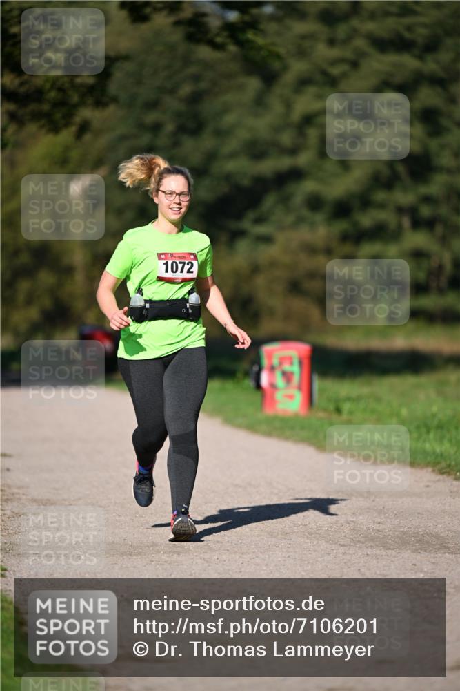 22.09.2024 - 32. Volkslauf durch das schöne Alstertal Dr. Thomas Lammeyer http://msf.ph/oto/7106201 22.09.2024 10:12:42 Laufen 1072 meine-sportfotos.de