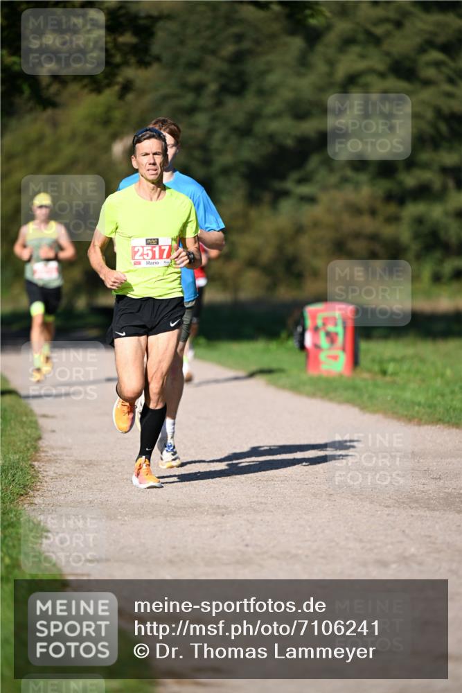 22.09.2024 - 32. Volkslauf durch das schöne Alstertal Dr. Thomas Lammeyer http://msf.ph/oto/7106241 22.09.2024 10:24:20 Laufen 2517 meine-sportfotos.de