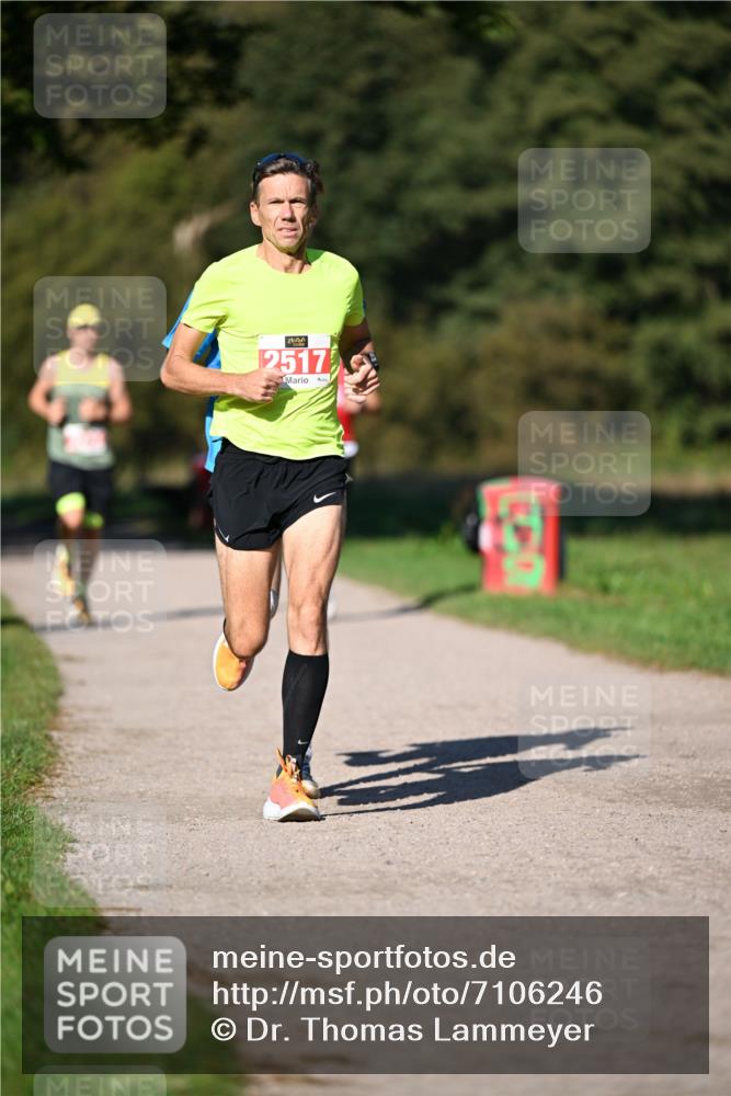 22.09.2024 - 32. Volkslauf durch das schöne Alstertal Dr. Thomas Lammeyer http://msf.ph/oto/7106246 22.09.2024 10:24:20 Laufen 2517 meine-sportfotos.de