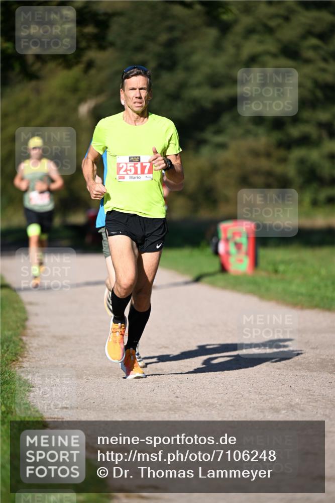 22.09.2024 - 32. Volkslauf durch das schöne Alstertal Dr. Thomas Lammeyer http://msf.ph/oto/7106248 22.09.2024 10:24:21 Laufen 2517 meine-sportfotos.de