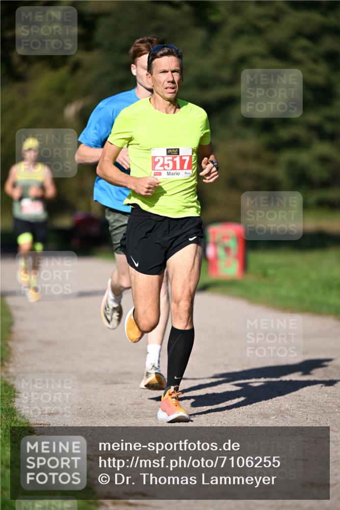 22.09.2024 - 32. Volkslauf durch das schöne Alstertal Dr. Thomas Lammeyer http://msf.ph/oto/7106255 22.09.2024 10:24:21 Laufen 2517 meine-sportfotos.de