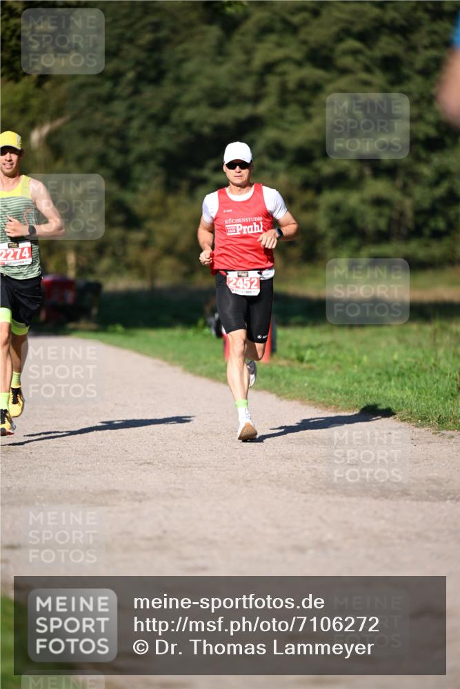 22.09.2024 - 32. Volkslauf durch das schöne Alstertal Dr. Thomas Lammeyer http://msf.ph/oto/7106272 22.09.2024 10:24:23 Laufen 2274, 2452 meine-sportfotos.de