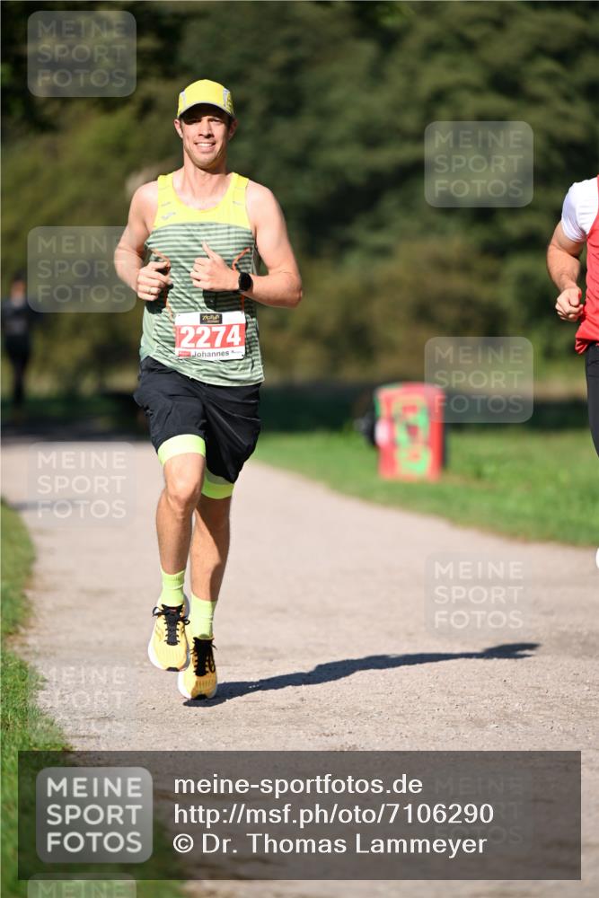 22.09.2024 - 32. Volkslauf durch das schöne Alstertal Dr. Thomas Lammeyer http://msf.ph/oto/7106290 22.09.2024 10:24:25 Laufen 2274 meine-sportfotos.de