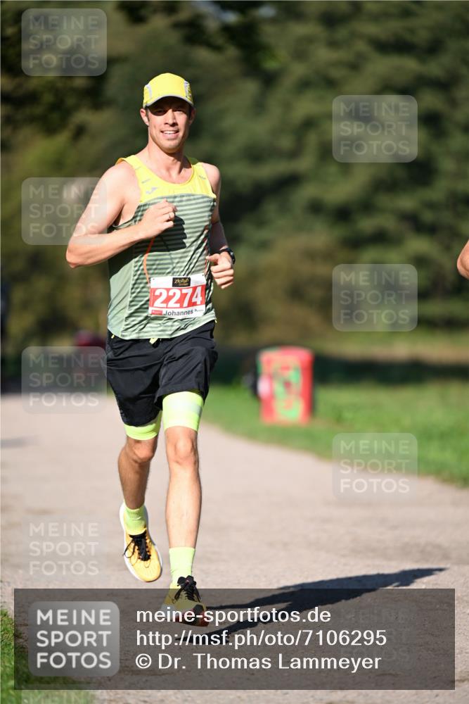 22.09.2024 - 32. Volkslauf durch das schöne Alstertal Dr. Thomas Lammeyer http://msf.ph/oto/7106295 22.09.2024 10:24:26 Laufen 2274 meine-sportfotos.de