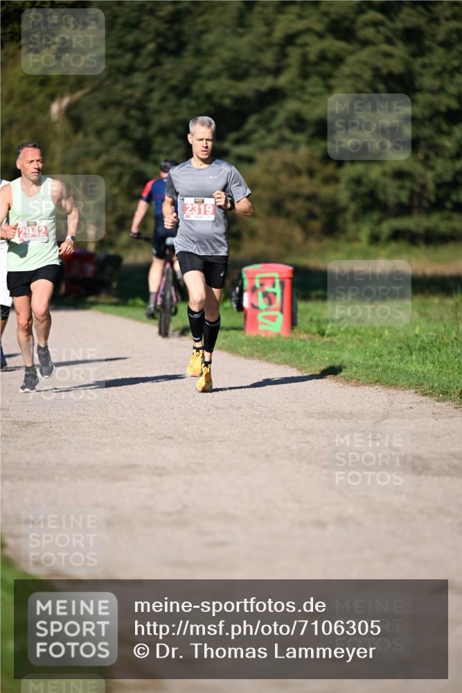 22.09.2024 - 32. Volkslauf durch das schöne Alstertal Dr. Thomas Lammeyer http://msf.ph/oto/7106305 22.09.2024 10:24:33 Laufen 2942, 2319 meine-sportfotos.de