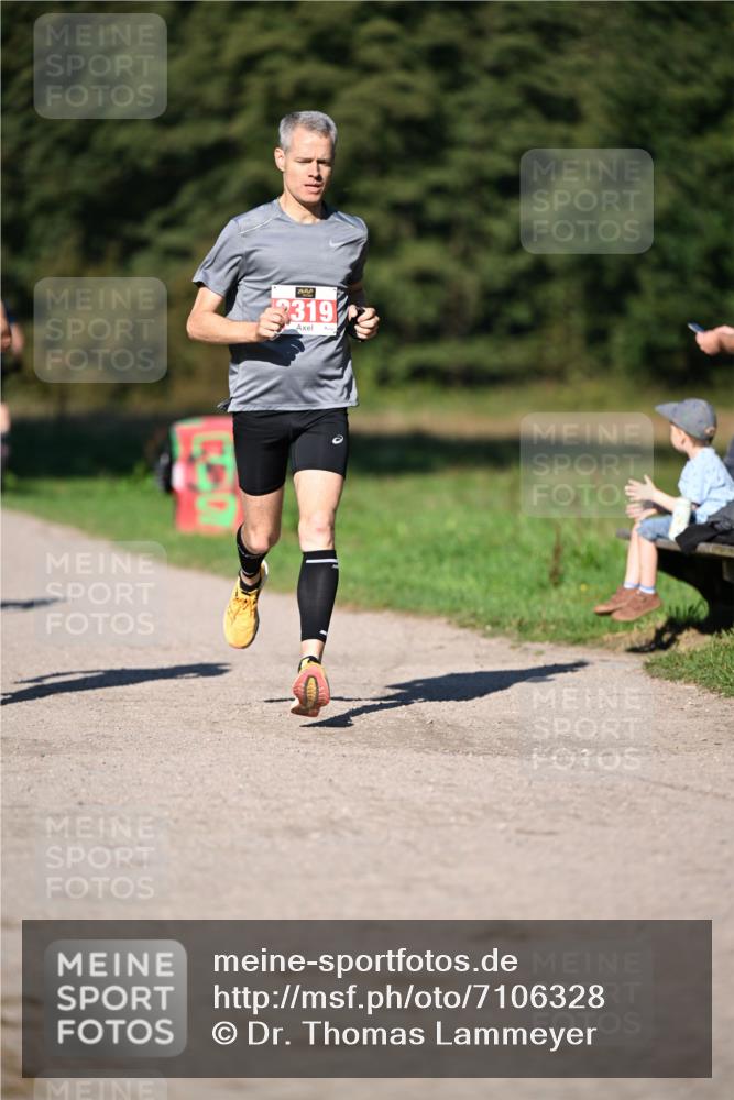 22.09.2024 - 32. Volkslauf durch das schöne Alstertal Dr. Thomas Lammeyer http://msf.ph/oto/7106328 22.09.2024 10:24:35 Laufen 3319 meine-sportfotos.de