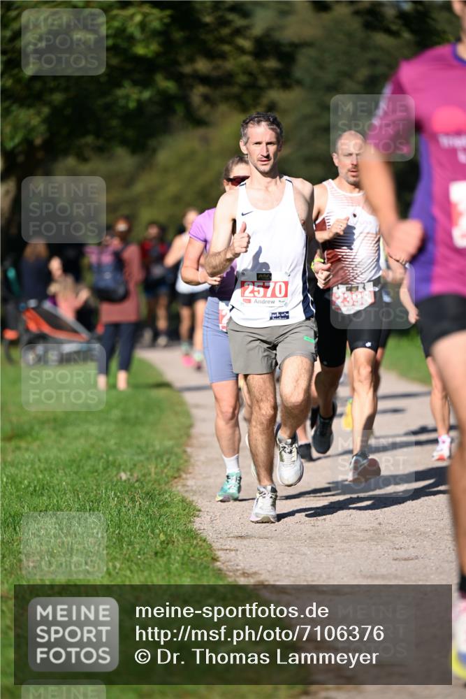 22.09.2024 - 32. Volkslauf durch das schöne Alstertal Dr. Thomas Lammeyer http://msf.ph/oto/7106376 22.09.2024 10:24:47 Laufen 2570, 2398 meine-sportfotos.de
