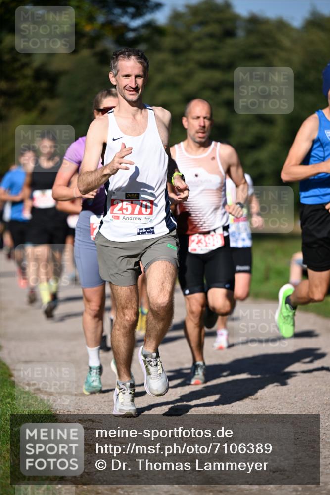 22.09.2024 - 32. Volkslauf durch das schöne Alstertal Dr. Thomas Lammeyer http://msf.ph/oto/7106389 22.09.2024 10:24:48 Laufen 2570, 2398 meine-sportfotos.de